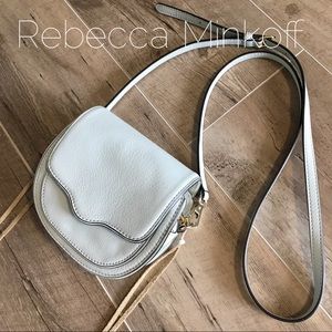 Like new-Mini Sydney sea foam crossbody bag